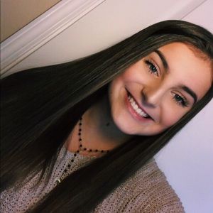 Meet your Posher, Karess